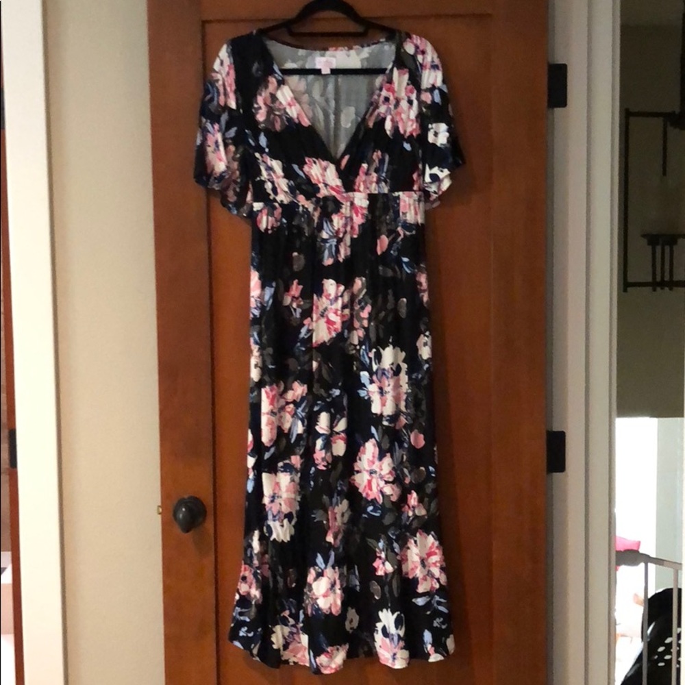 Isabel Maternity Maxi dress